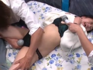 MM号で度を越した玩具責めで彼女をハード寝取りしてしまったスタッフたちｗ