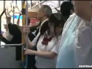 白昼堂々の凶行！抵抗しなさそうな地味メガネJKを狙ってバス痴漢中出しレイプ！