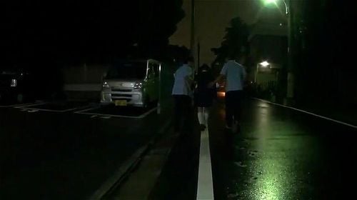 《彩城ゆりな/女子高生中出しレイプ》万引きしても反省しない生意気JKを力づくで膣内射精しカラダで分からせた